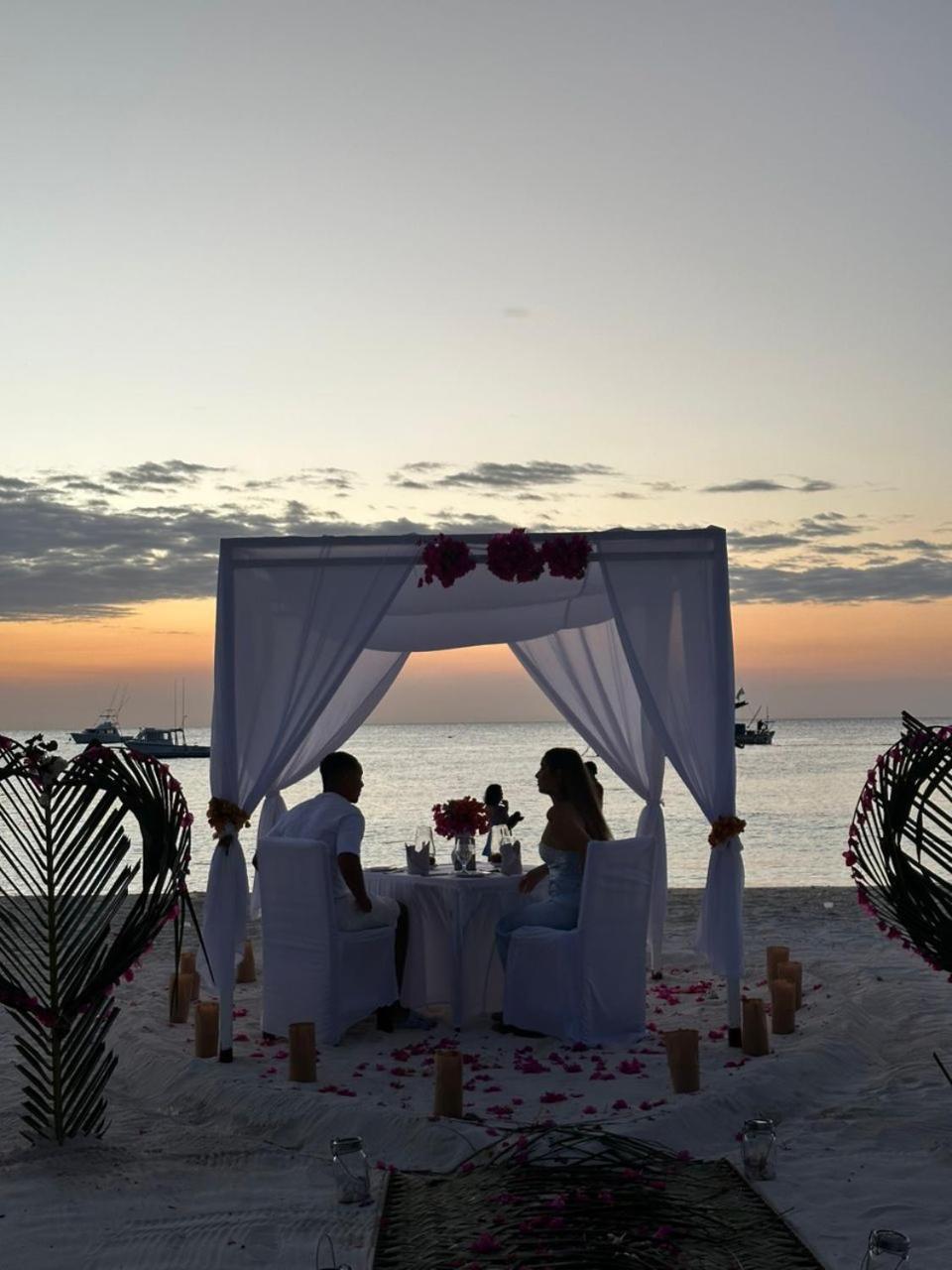Sunset Kendwa Beach Hotel Exterior foto
